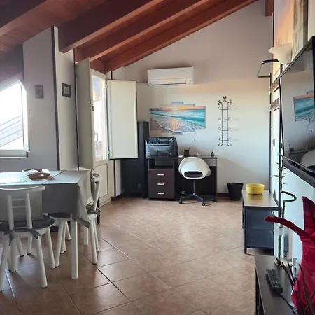 アパート Skyline メッシーナ